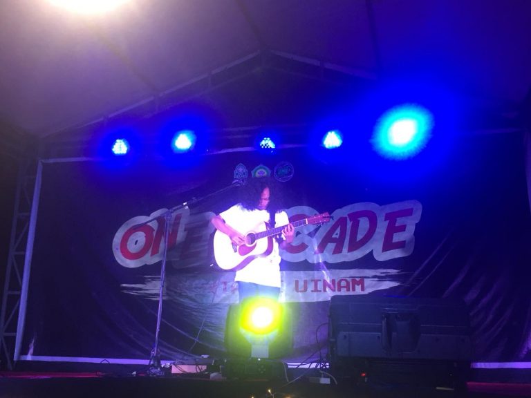 Gambar One Decade Akuntansi, HMJ Akuntansi Undang Fajar Merah dan Zakaribo